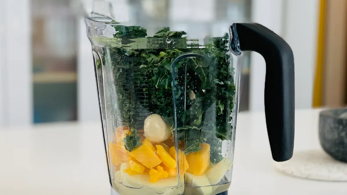 Essential Tools for How to Make Smoothies in a Blender